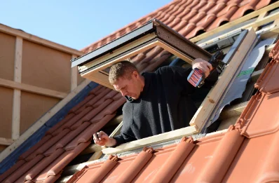Pose de fenêtres de toit Velux à Humbert